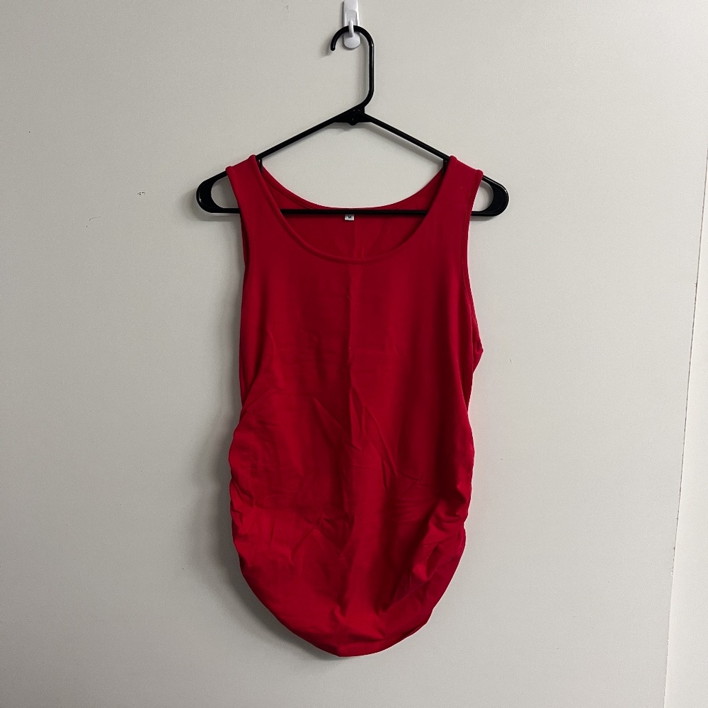 Side-ruched red maternity tank top